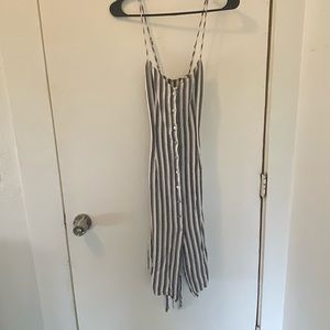 Willow and clay button and wrap dress midi